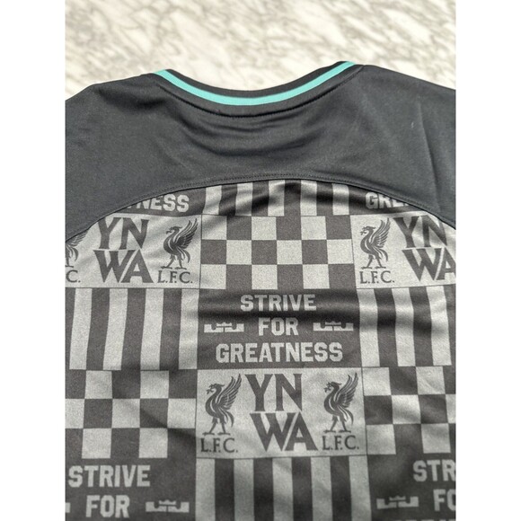 Nike LeBron x Liverpool FC Stadium women's Soccer Jersey Tee FZ3200 011 Medium - Picture 6 of 7